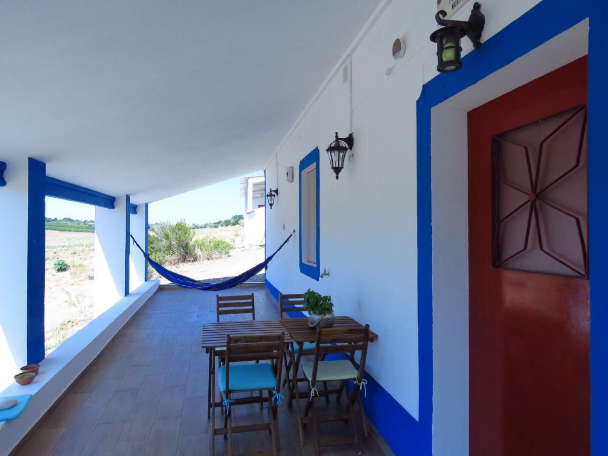 Vale Do Boto-Quinta Com 3 Casas Villa Кастро Марим Екстериор снимка